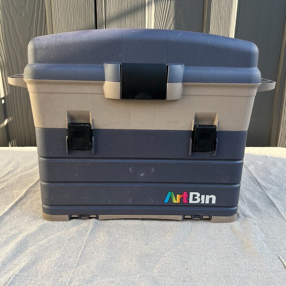 Vintatge ArtBin Art Supply Organizer Tackle Box